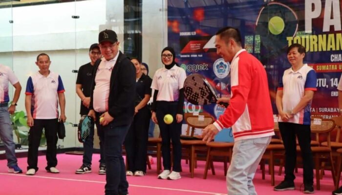 Olahraga untuk Kemanusiaan, Ratu Dewa Lepas Turnamen Padel Charity di Palembang