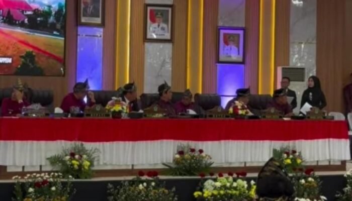 Paripurna DPRD Ogan Ilir: Menjaga Harmoni Pembangunan di Usia Dua Dekade