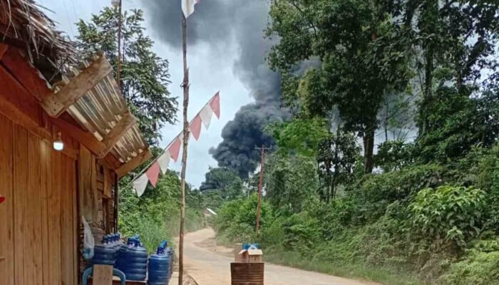 Penyulingan Minyak Ilegal di Sanga Desa Meledak, Polisi Lakukan Olah TKP