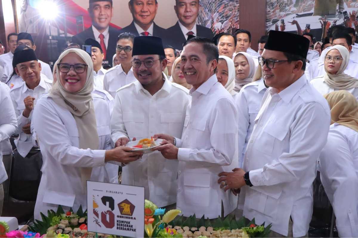 Ratu Dewa Puji Konsistensi Gerindra Bantu Warga Marginal Palembang