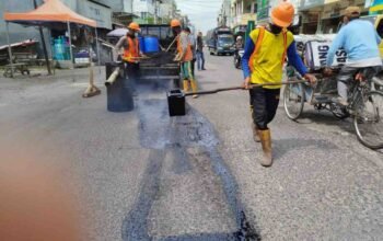 Utamakan Keselamatan Warga, Bupati OKU Selatan Instruksikan Perbaikan Cepat Jalan Protokol