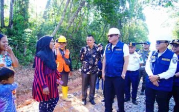 Asa Baru Warga Plakat Tinggi di Balik Aspal C5–Rimba Ukur