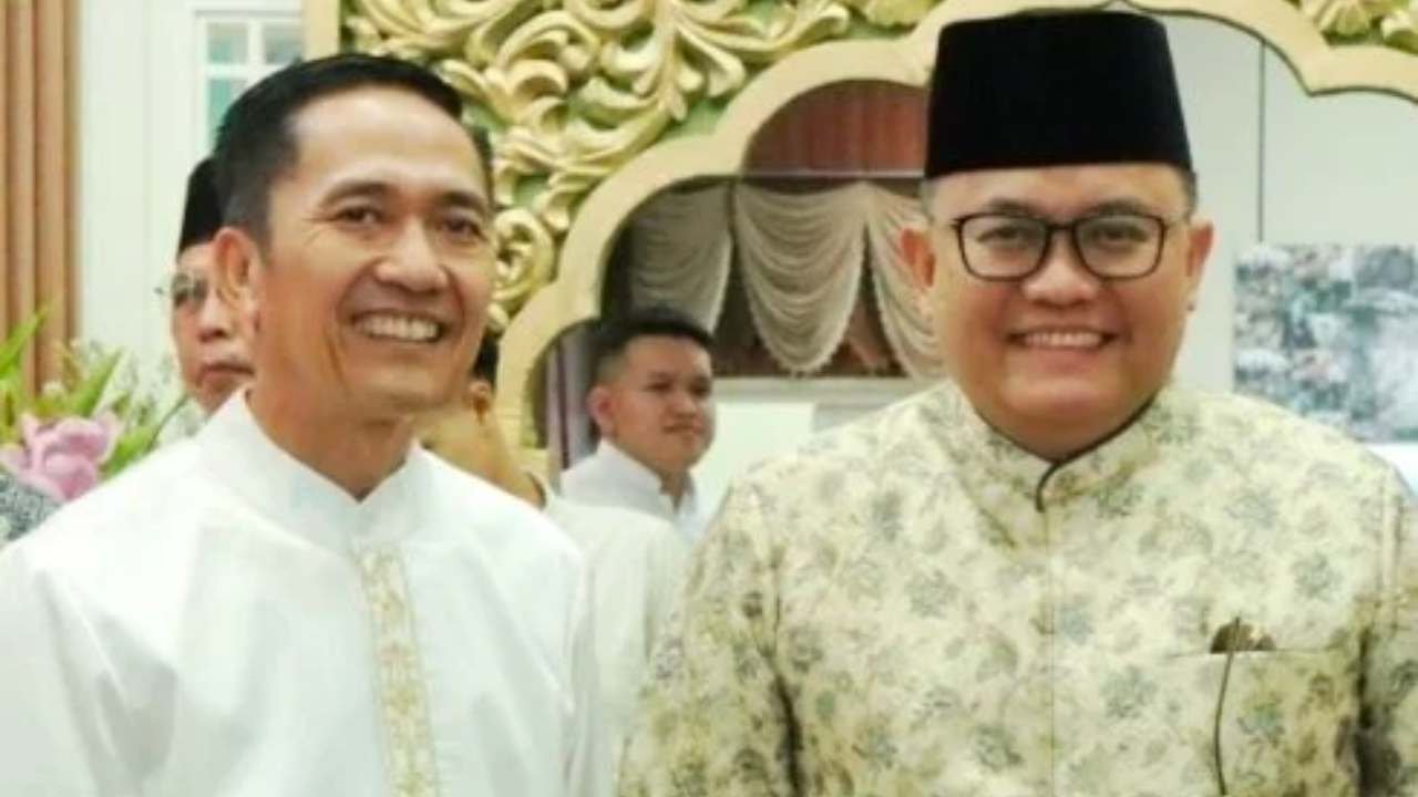Dodi Reza Sambangi Rumah Dinas Ratu Dewa di Hari Kedua Lebaran
