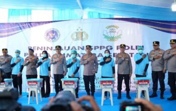 Kapolri Beri Penghargaan bagi Relawan Program Gizi di Palembang