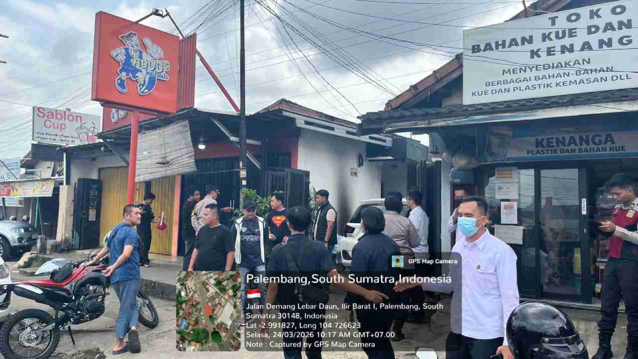 Teror Bom Molotov di Demang Lebar Daun, Polisi Buru Pelaku Serangan Berulang