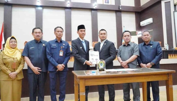 Uji Marwah Legislatif, DPRD OKI Bedah “Rapor” Ekonomi Bupati Muchendi