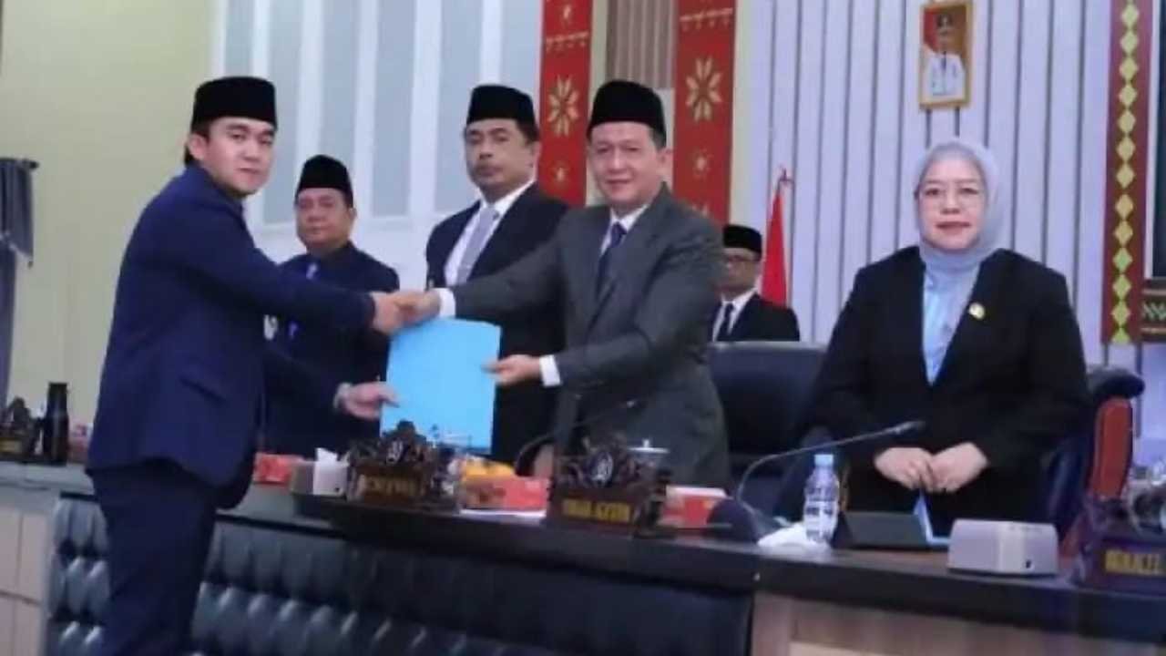 DPRD OKU Selatan "Sodorkan" Catatan Kritis atas Kinerja Pemerintah