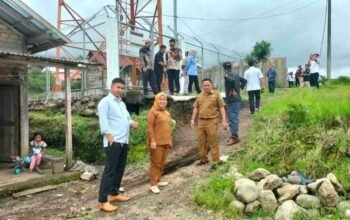 DPRD dan Pemkab OKU Selatan Geruduk Tower Amblas di Tanjung Kari