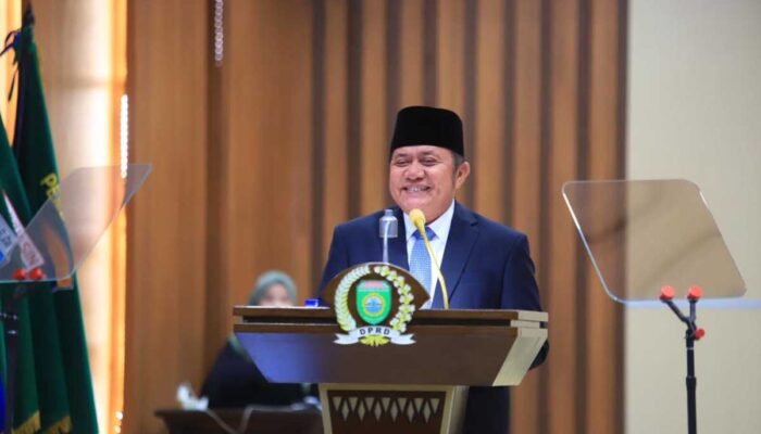 Herman Deru Pasang Target Tinggi Usai Terima Catatan Kritis DPRD Sumsel