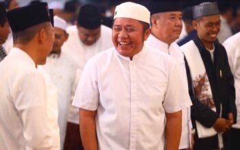 Herman Deru Siapkan Ketupat Lebaran untuk Warga di Griya Agung