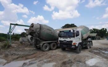 Mesin Distribusi PT KMM Lumpuh, Belasan Truk Disita Jaksa