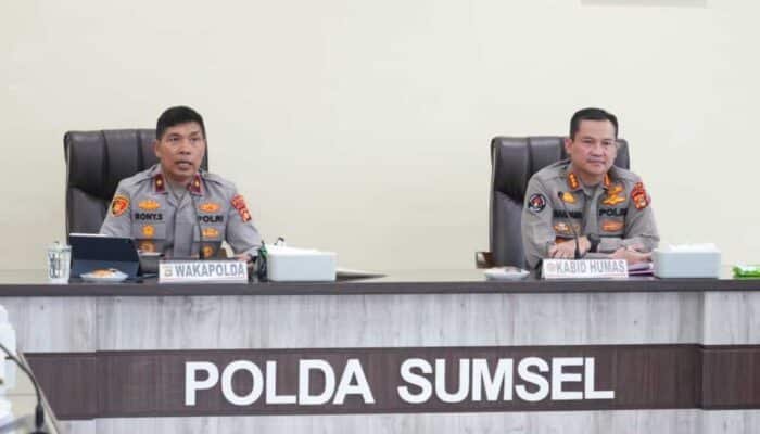 Polisi dalam Genggaman: Polda Sumsel Integrasikan Call Center 110 dan Media Sosial