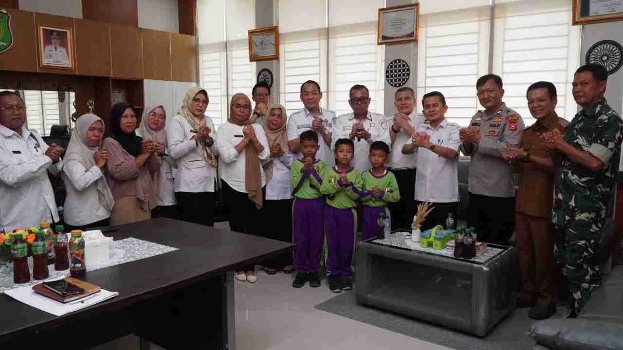 Respon Cepat Toha Tohet Selesaikan Persoalan Siswa di Bayung Lencir