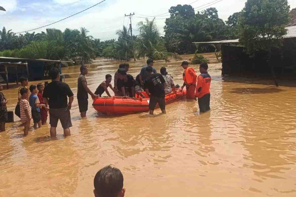 Ancaman Luapan Sungai Rupit dan Putusnya Nadi Transportasi Muratara
