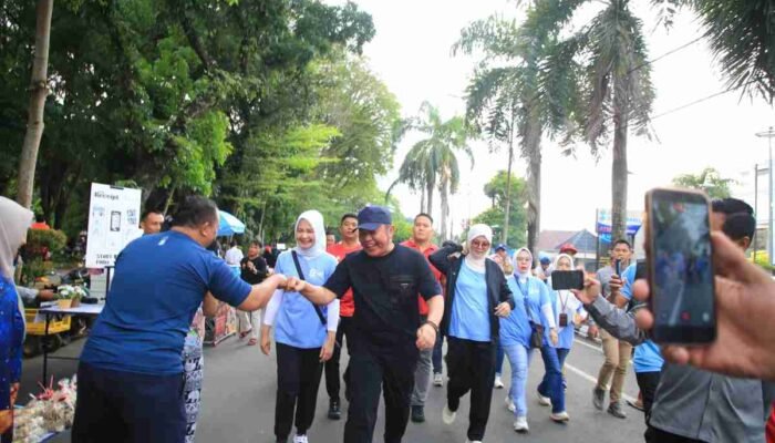 Cara Gubernur Herman Deru Menjaga Kebugaran Warga Sumatera Selatan di Tengah Magnet Magis Euforia Sepak Bola