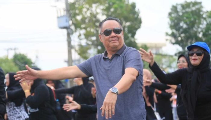 Cik Ujang Membangun Kebersamaan Lewat Gerak Sehat dan Komitmen Pembangunan di Jantung Kota Lubuklinggau
