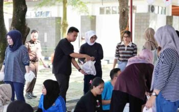 Gandeng Tim Medik, Kejati Sumsel Salurkan 1.000 Paket Daging Kurban