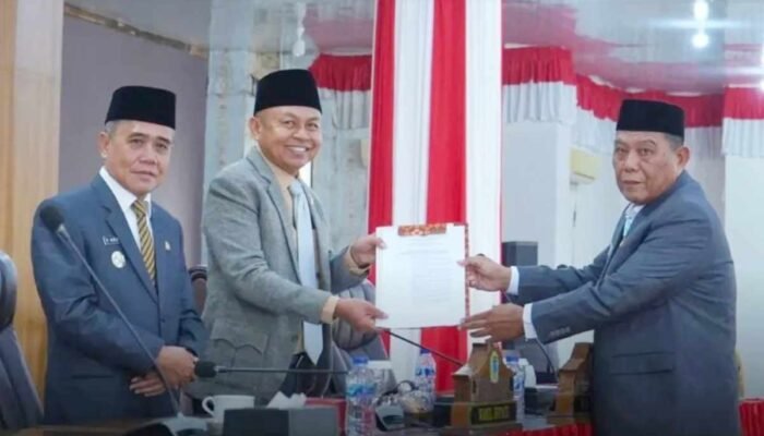 Jawaban Bupati Atas Pandangan Fraksi DPRD Ogan Ilir Tandai Fase Evaluasi LKPJ