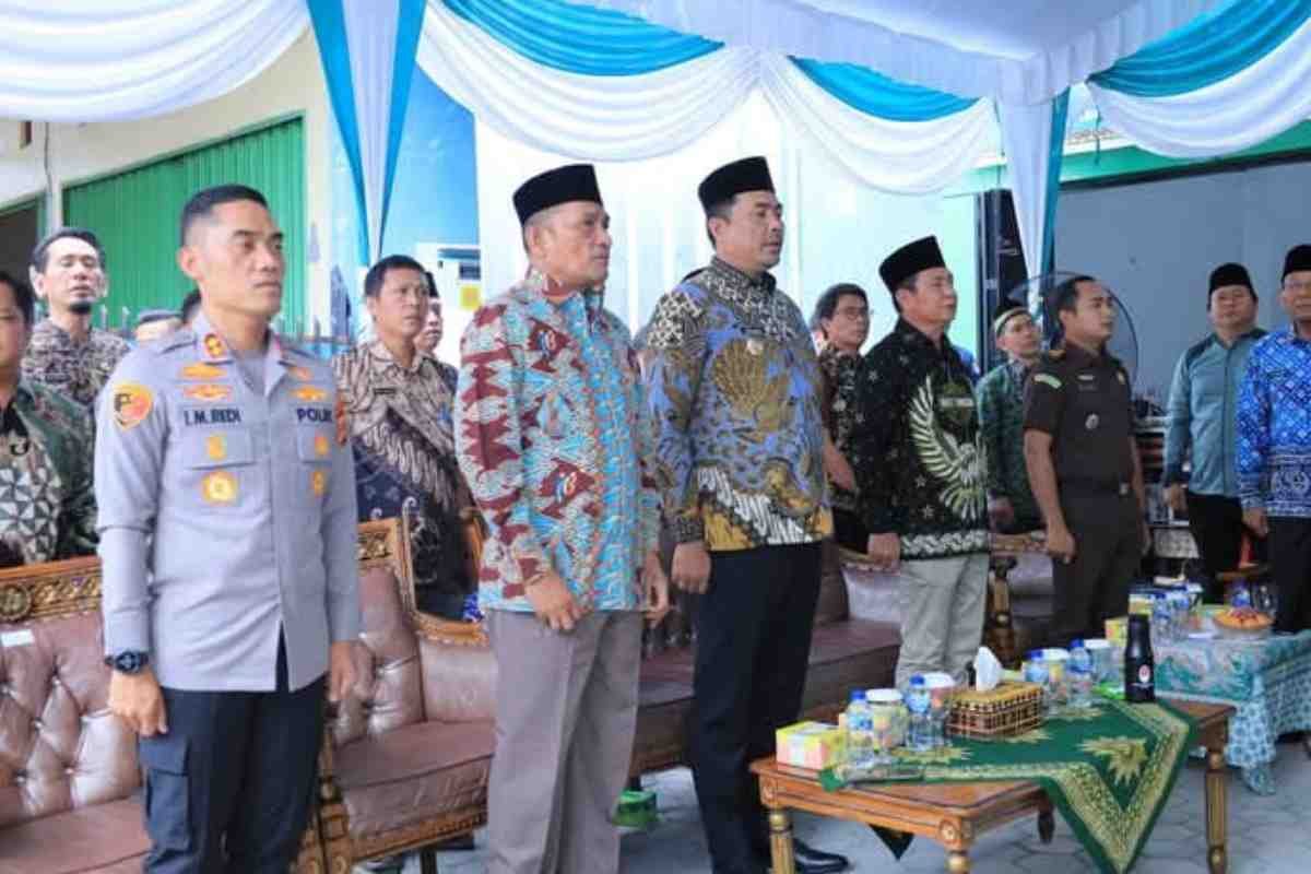 Komitmen Bupati Abusama Memperkuat Fondasi Religius di Bumi Serasan Seandanan