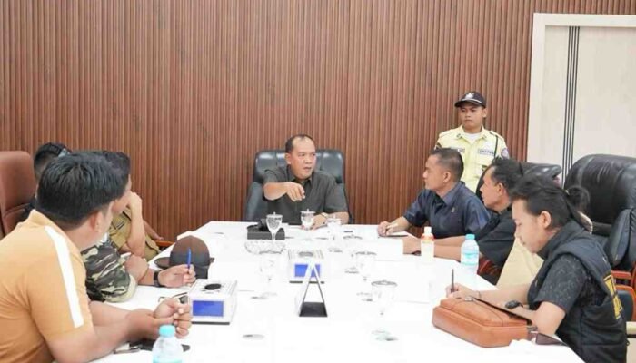 Komitmen pada Suara Rakyat 