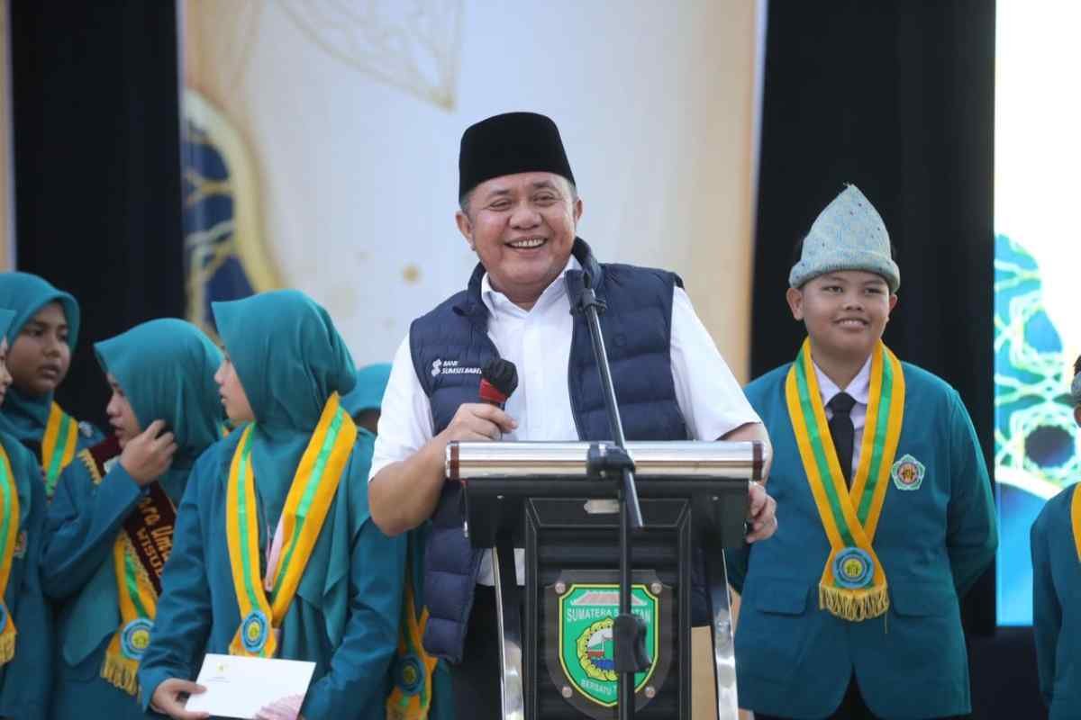Lima Tahun Absen, Herman Deru Kagumi Lompatan Mutu Pesantren Sakatiga