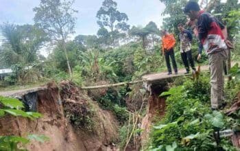 Longsor Banding Agung Putus Akses Sekolah Ratusan Pelajar OKU Selatan