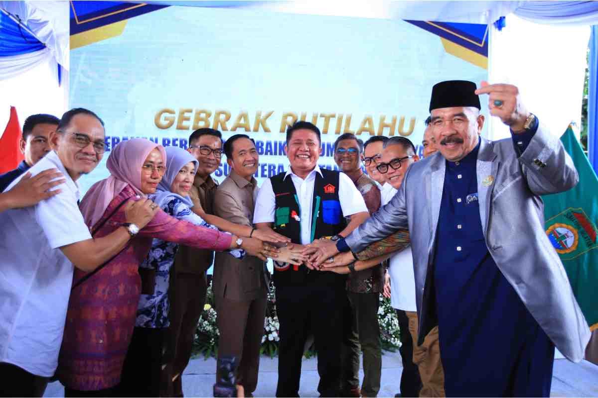 Memantik Swadaya Warga Lewat Transparansi, Gubernur Herman Deru Gebrak Program Perbaikan Rumah Tidak Layak Huni