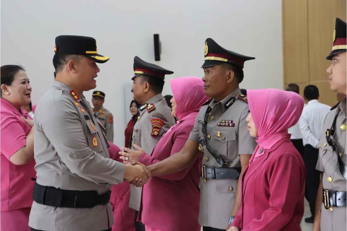 Penyegaran di Polres OKU, Tongkat Estafet Kapolsek Baturaja Timur hingga Lengkiti Resmi Bergulir