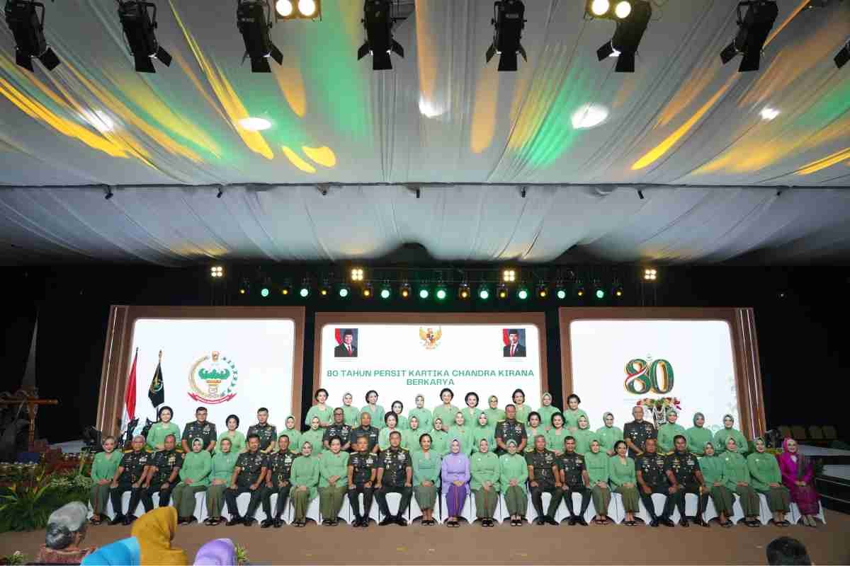Persit PD II/Sriwijaya Borong Penghargaan dan Pesona Tapis di Jakarta