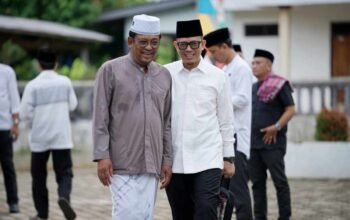 Pilih Jalur Perdesaan, Bupati OKU Teddy Meilwansyah Ajak Warga Tanamkan Semangat Berbagi