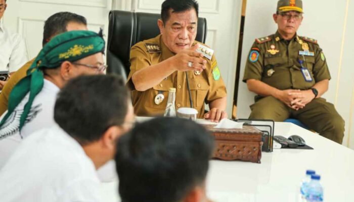 Tolak Penertiban Tanpa Solusi, Toha Tohet Gedor Pusat Demi Legalkan Kilang Minyak Rakyat