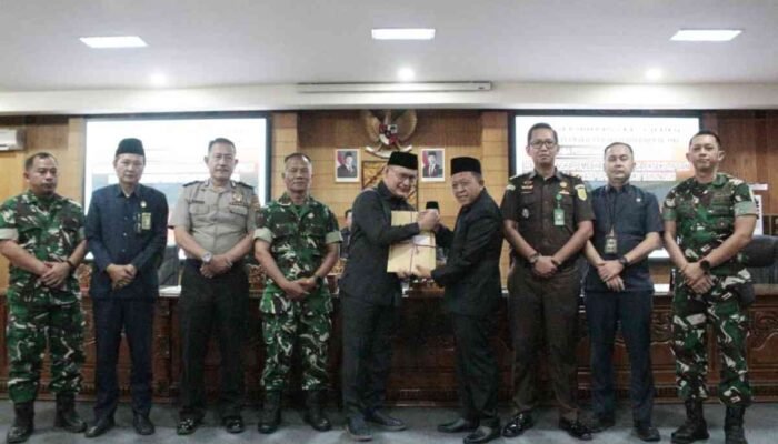 Agenda pandangan fraksi