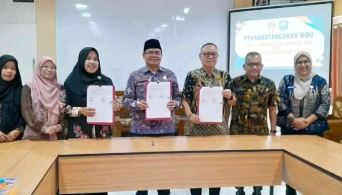 Bangun Budaya Riset Guru, Disdik OKU Hadirkan JIPSS Bersama Pascasarjana Unbara