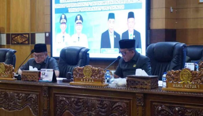 DPRD OKU Tuntaskan Paripurna Dual Agenda Guna Sinergikan Regulasi Strategis Bersama Eksekutif
