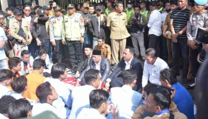 DPRD Terima Aspirasi Mahasiswa