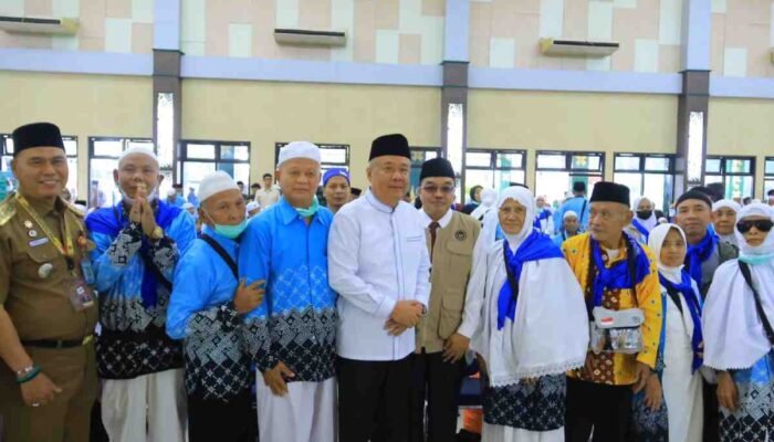 Jemaah Haji Kloter Pertama Embarkasi Palembang Tiba