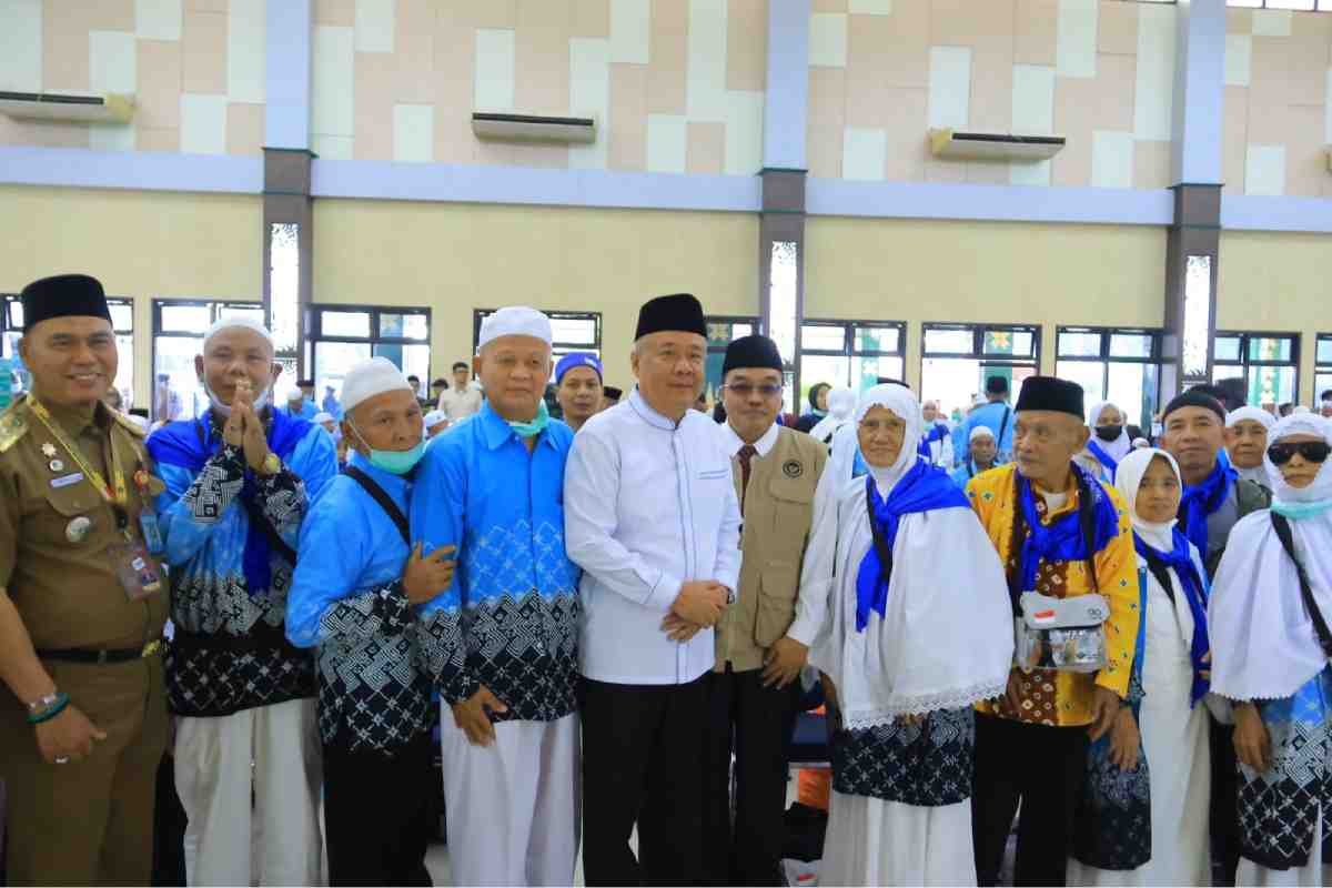 Jemaah Haji Kloter Pertama Embarkasi Palembang Tiba