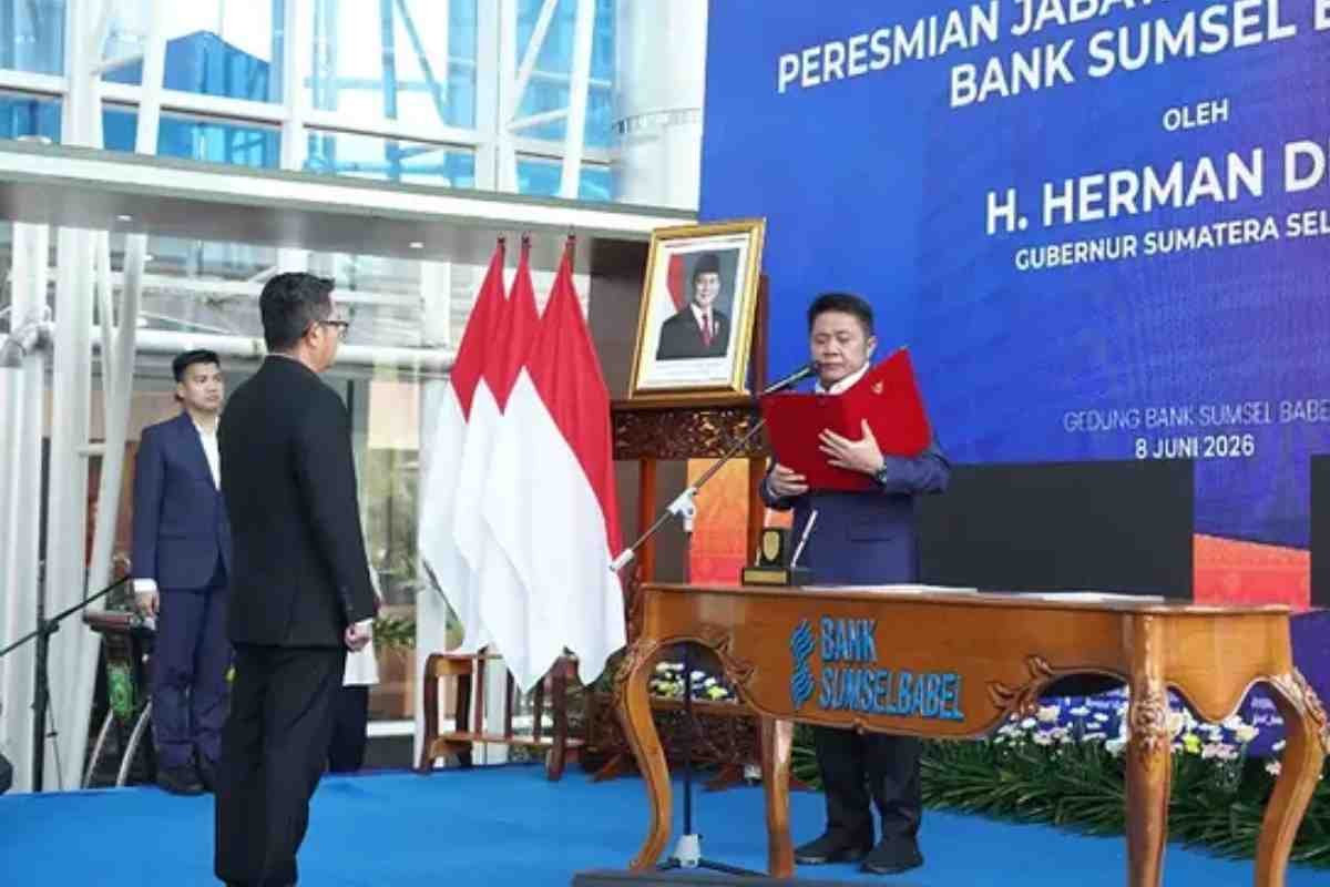 Muhamad Suryadi Resmi Nahkodai Bank Sumsel Babel, Gubernur Herman Deru Tekankan Misi Ekspansi Bisnis