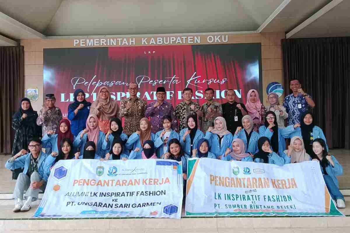 Pemkab OKU Berangkatkan 21 Tenaga Kerja ke Semarang, Bidik 1.000 Lulusan Terampil pada 2026
