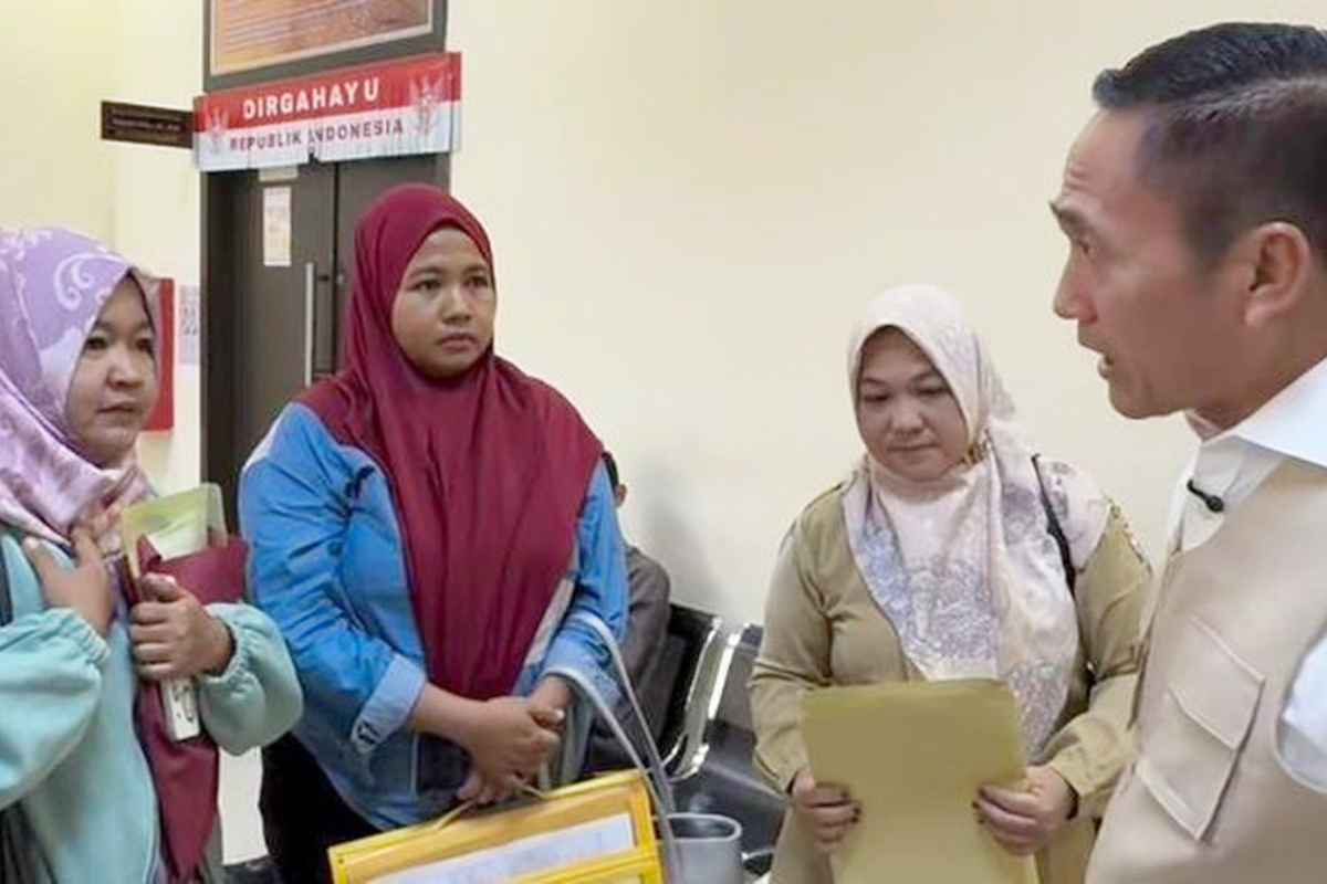 Ratu Dewa Minta Dugaan Permainan Uang SPMB Dilaporkan Langsung