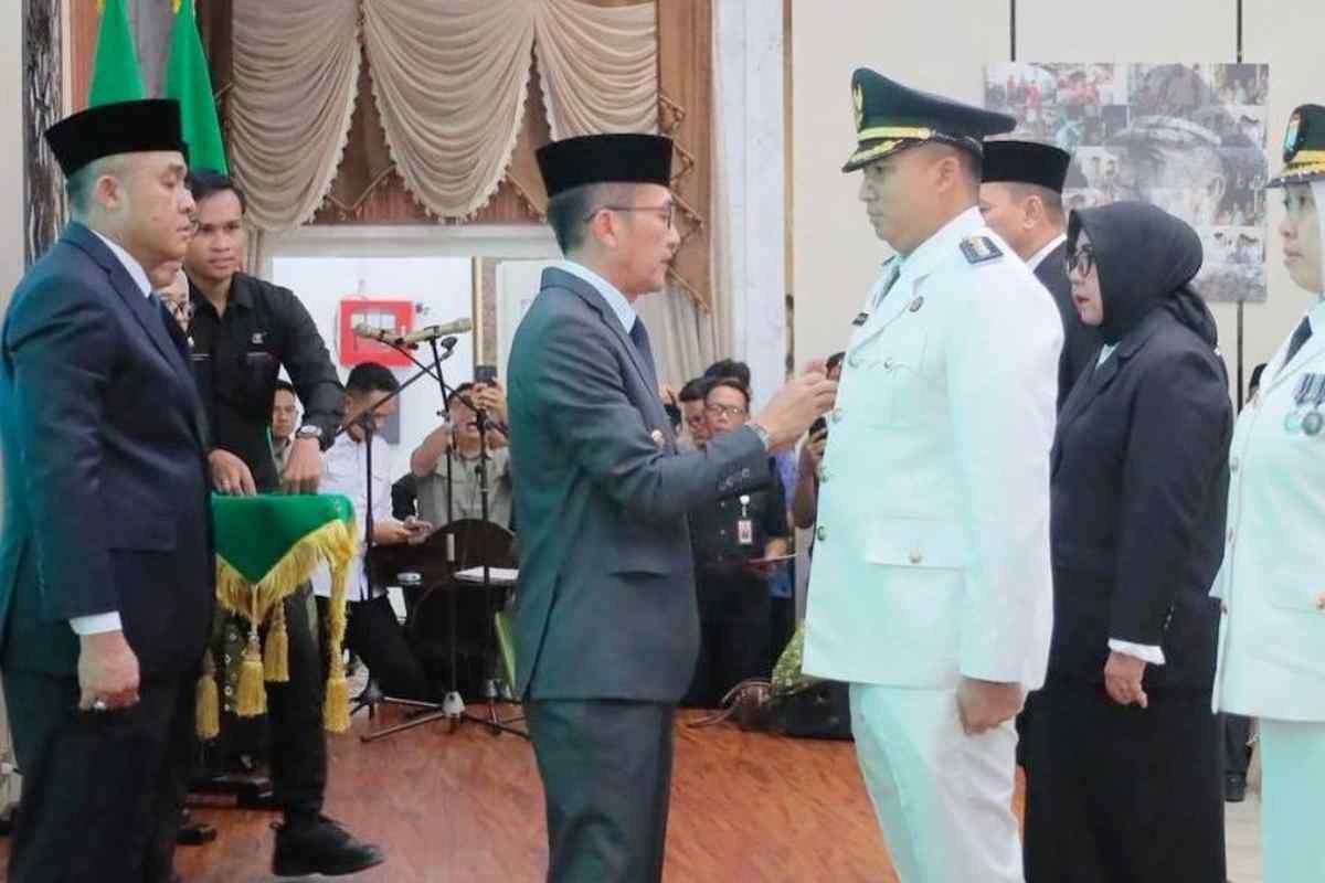 Wali Kota Ratu Dewa Mutasi Pejabat Eselon II Pemkot Palembang