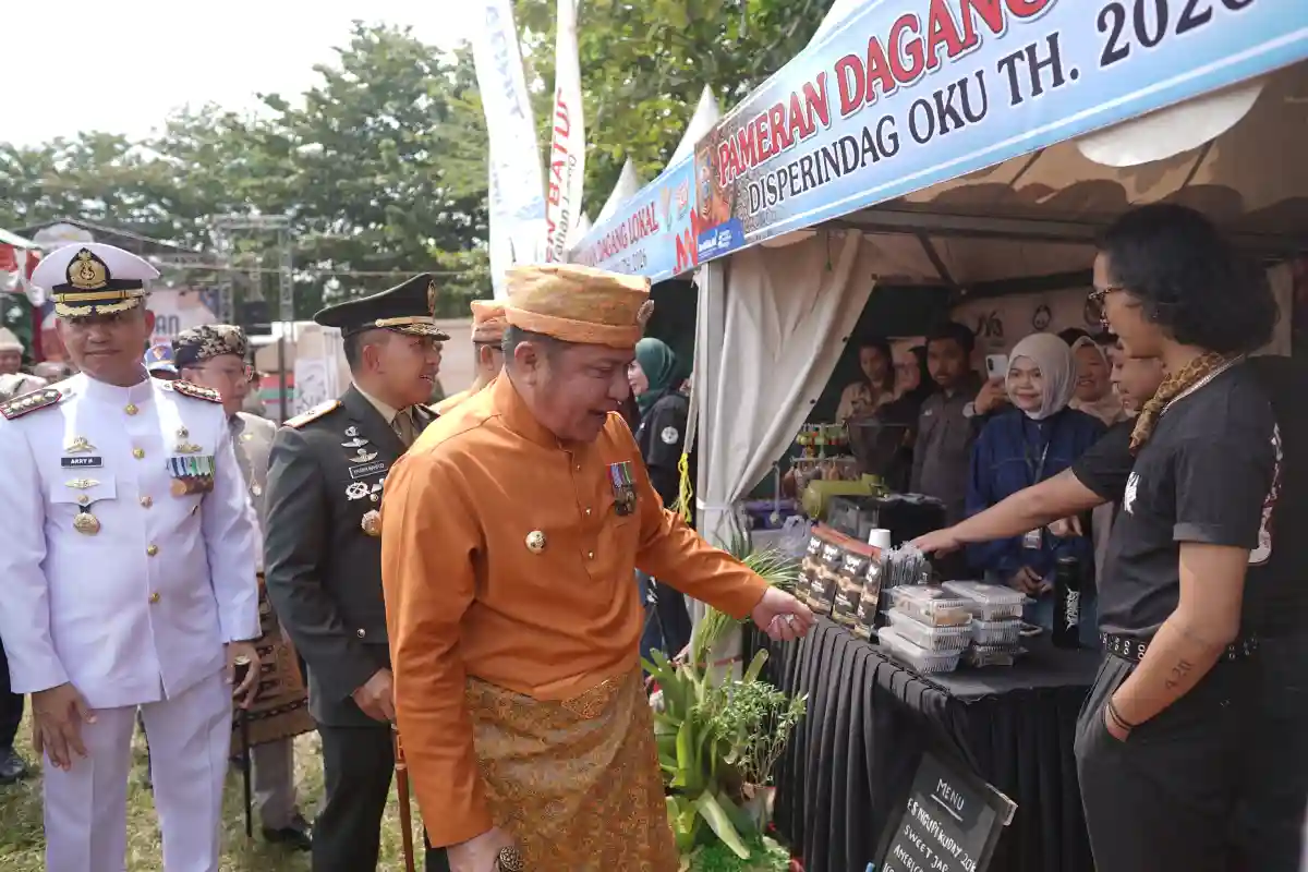 52 UMKM Ramaikan HUT OKU, Herman Deru: Jangan Punya Teknologi Tanpa Literasi