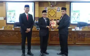 Dadang Wijaya Resmi Dilantik Melalui PAW, DPRD OKU Kembali Lengkapi Formasi