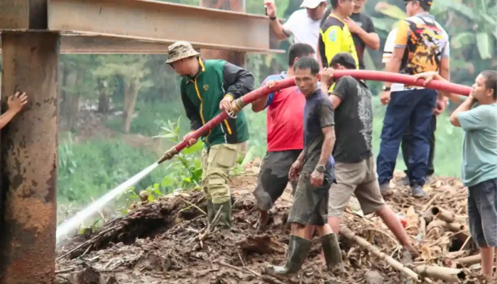 HUT ke-116 OKU: Pemkab Gelar Gerakan Indonesia Asri Serentak untuk Wujudkan ‘Sayangi OKU’