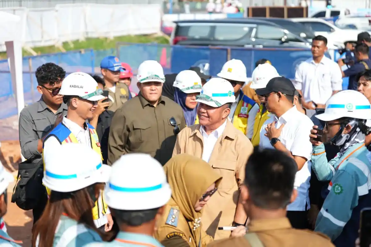 Herman Deru Tinjau Pembangunan Flyover JPL 123, Progres Capai 16 Persen