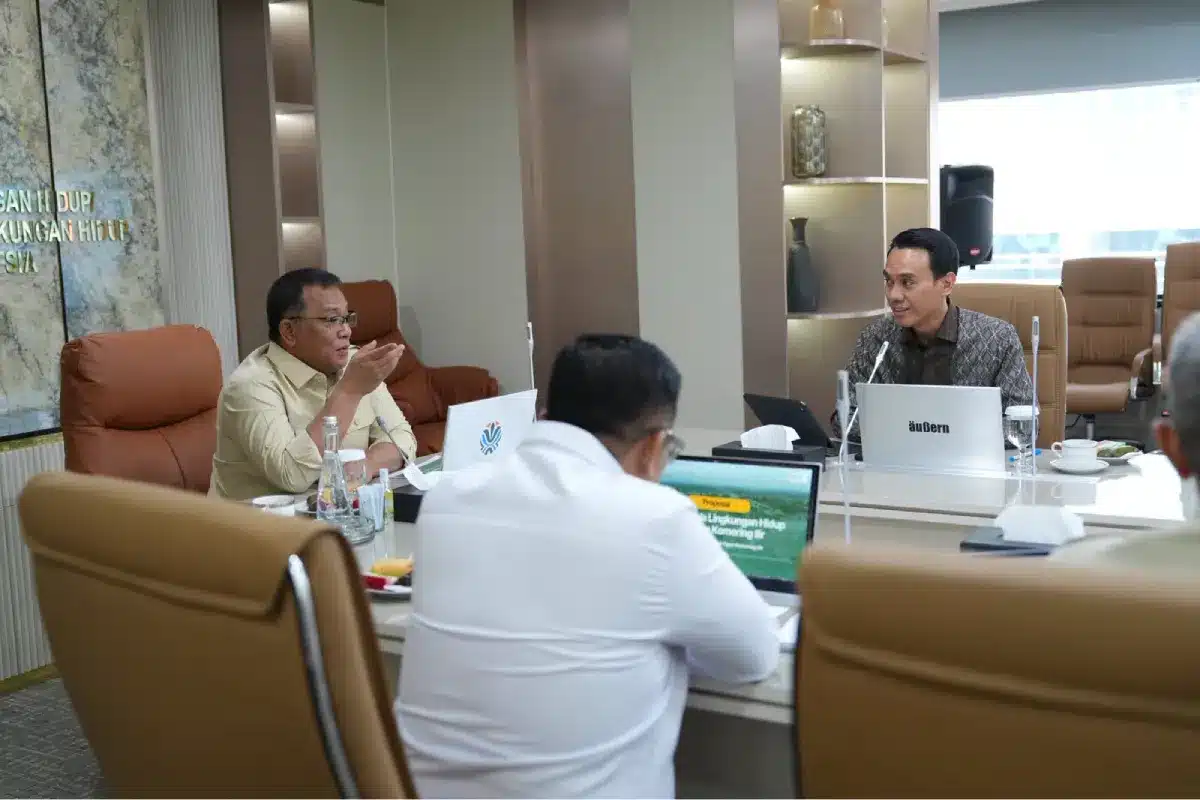 OKI Ajukan Dukungan KLH untuk Penanganan Karhutla dan Persampahan