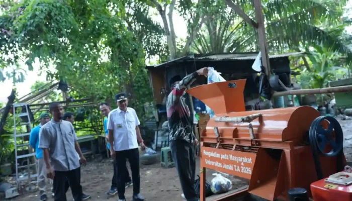 Pengelolaan Sampah dari Rumah Tangga Diuji Coba di Desa Penyangga Kota Jambi