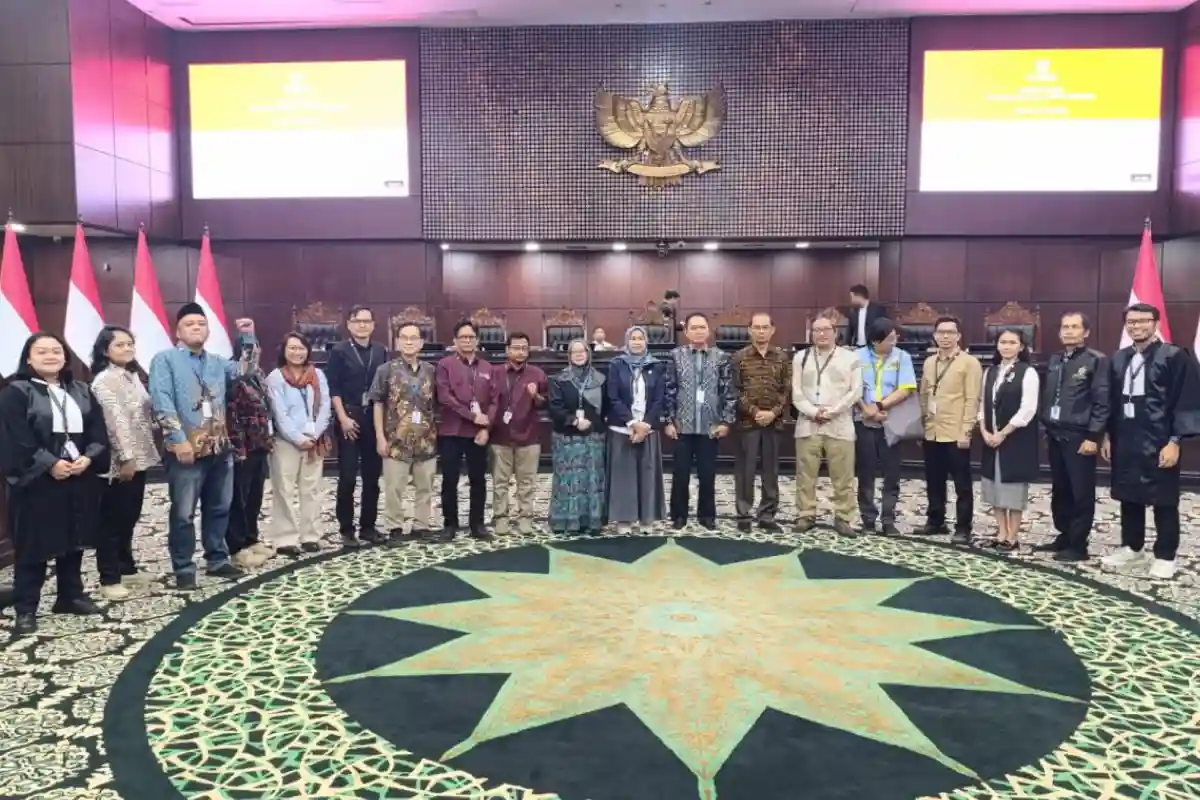 Sidang MK Masuki Babak Penting, Lima Kampus Diminta Jelaskan Sistem Pengupahan Dosen