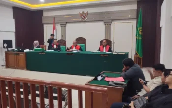 Ancaman Pembungkaman Gaya Baru di Balik Mangkirnya Penggugat 25 Media Palembang