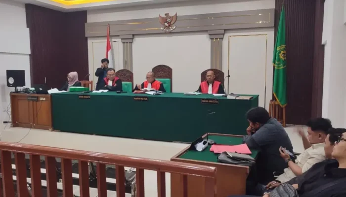 Ancaman Pembungkaman Gaya Baru di Balik Mangkirnya Penggugat 25 Media Palembang